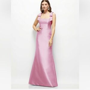 Alfred Sung pink gown
